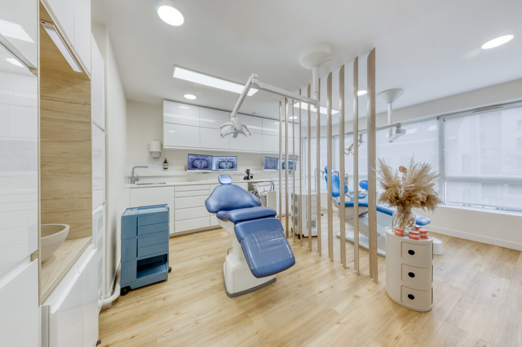 Cabinet Orthodontie Suresnes - Dr Nadia Kebaili - Chirurgien Dentiste - 49